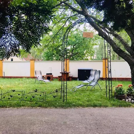 Apartment Garda Apartman Siofok